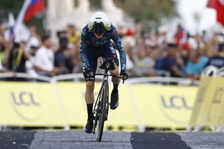 Hvězdu doběhla únava. Po Paříži vyškrtl Vingegaard z programu i Vueltu - Sport.cz